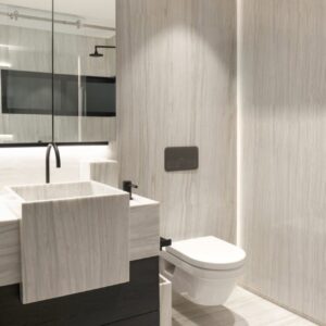 Integración de porcelanatos tipo mármol y grifería de alta gama Integración de porcelanatos tipo mármol y grifería de alta gama